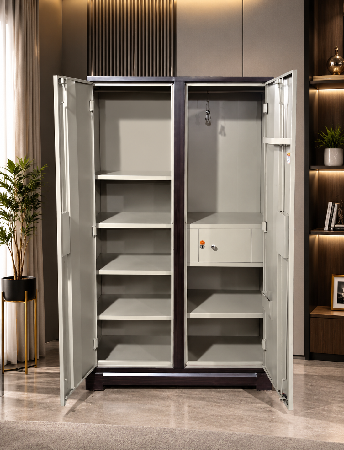 36 inch steel almirah image 2